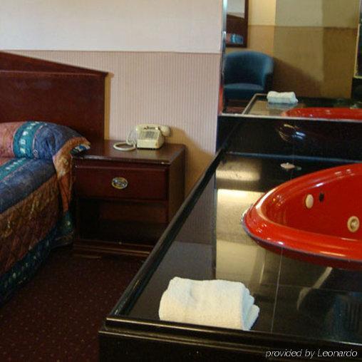 Riviera Motor Inn Brooklyn New York Room photo